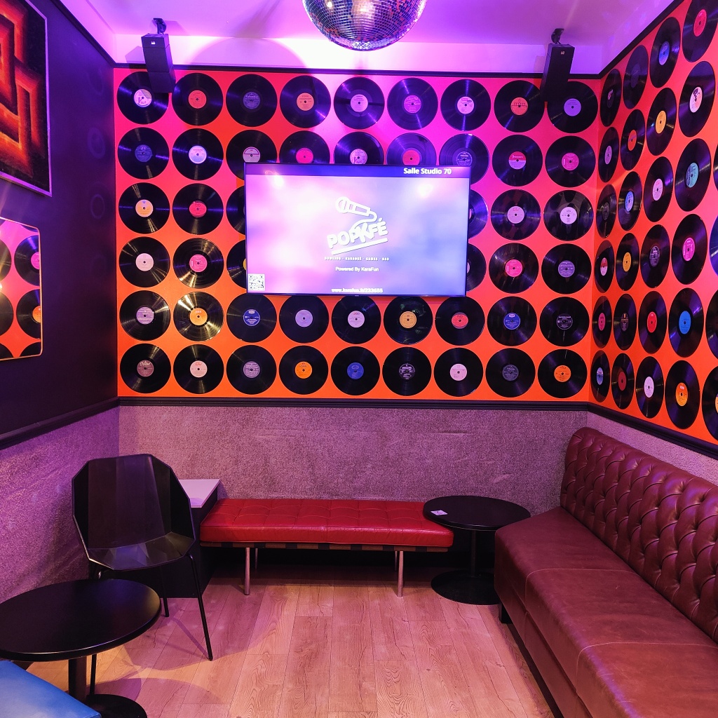 Salle NewYork Street